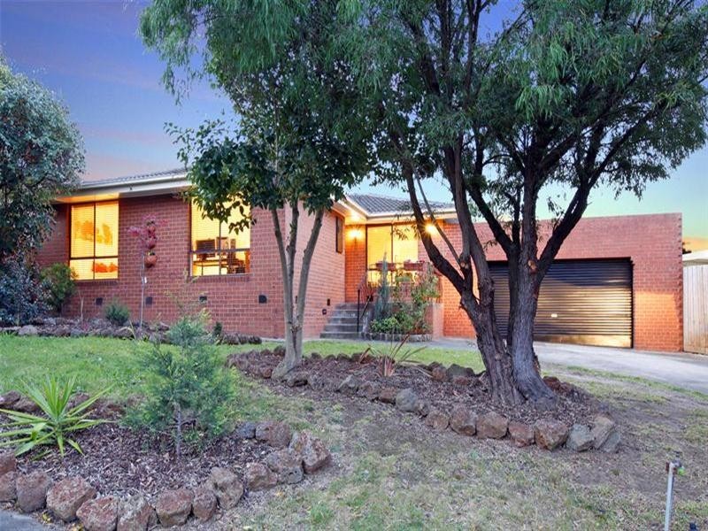 4 Virginia Crescent, Bundoora VIC 3083