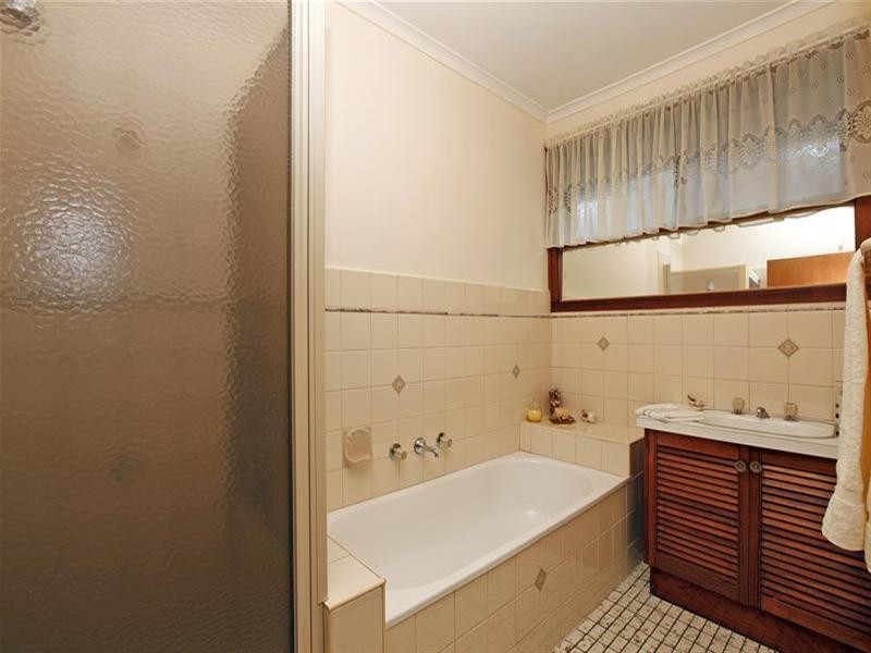 52 McLeans Road, Bundoora VIC 3083