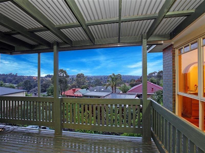 8 Myrtle Court, Watsonia North VIC 3087