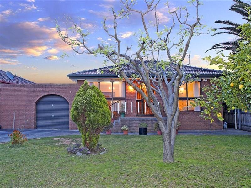 2 Edgewood Close, Thomastown VIC 3074