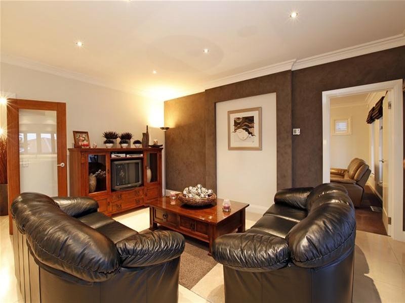 18 Kelty Terrace, Bundoora VIC 3083