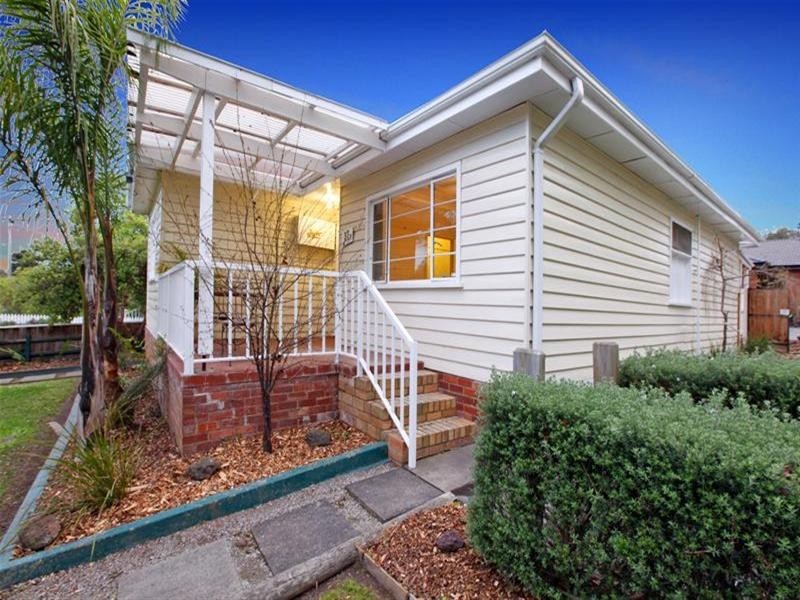 1/37 Devonshire Road, Watsonia VIC 3087