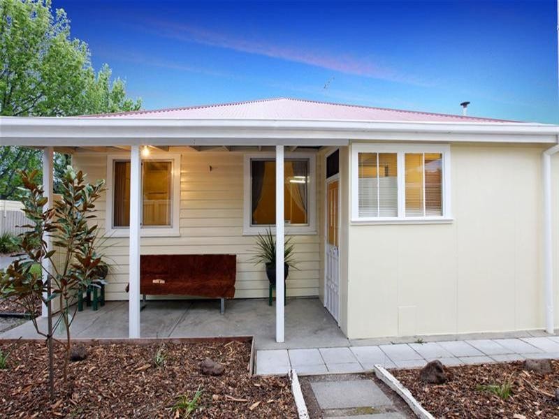 1/37 Devonshire Road, Watsonia VIC 3087