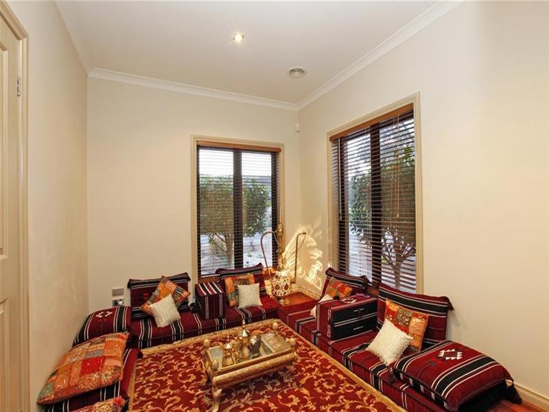 14 Birrali Way, South Morang VIC 3752