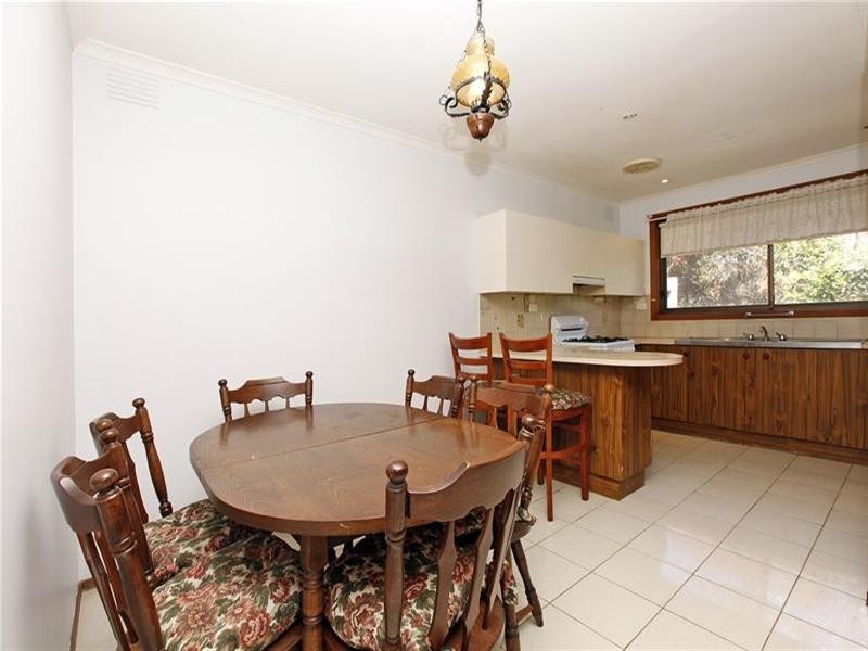 2/12 Merino Street, Reservoir VIC 3073