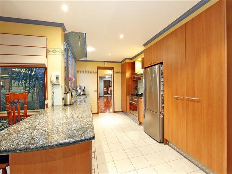 36 Pulford Crescent, Mill Park VIC 3082