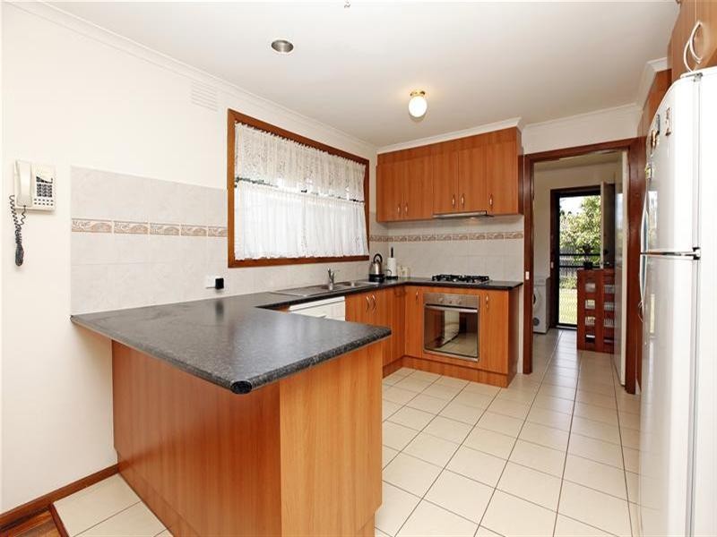 51 Freeman Crescent, Mill Park VIC 3082