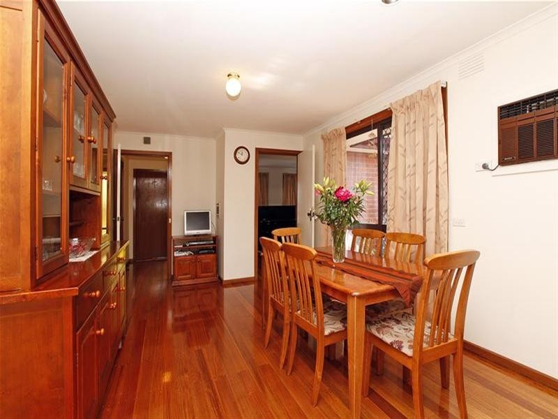 51 Freeman Crescent, Mill Park VIC 3082