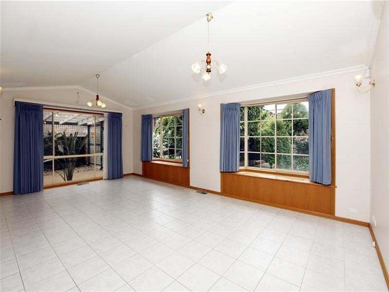 3 Kurrajong View, Mill Park VIC 3082