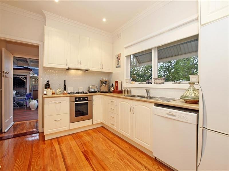 15 Doidge Street, Bundoora VIC 3083