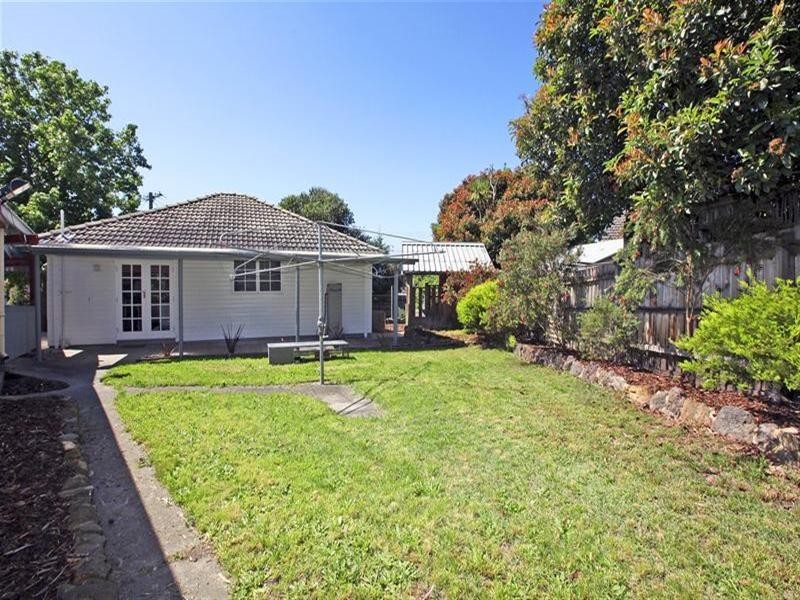 1 Dunn Street, Watsonia VIC 3087