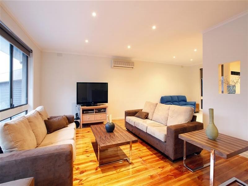 7 Apsley Court, Mill Park VIC 3082