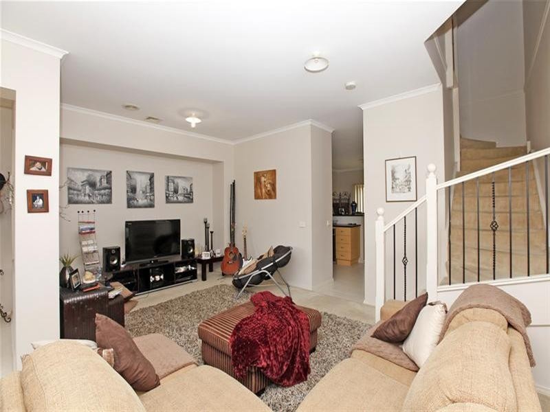 9 Mat Rush Avenue, Bundoora VIC 3083