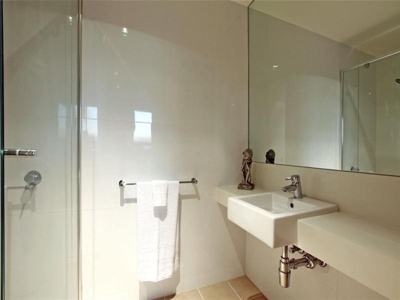 36 Chancellor Avenue, Bundoora VIC 3083