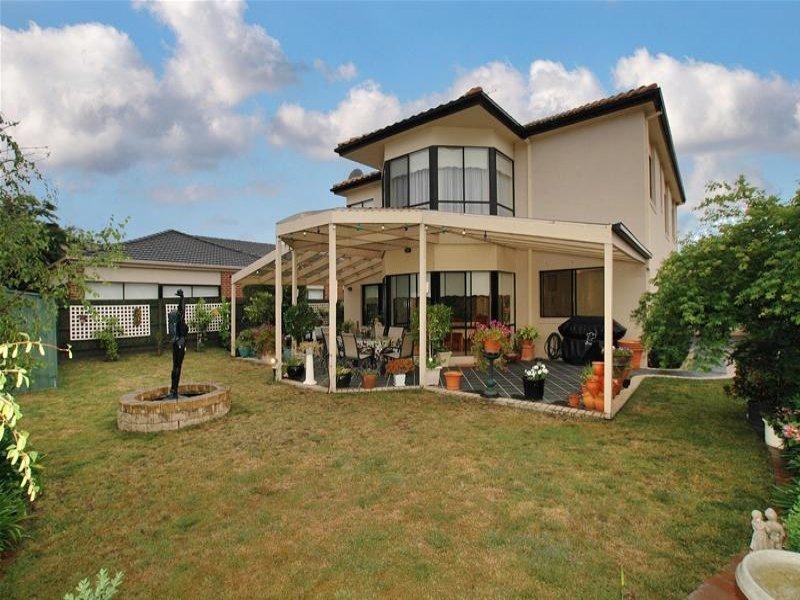 12 Bottlebrush Drive, Mill Park VIC 3082