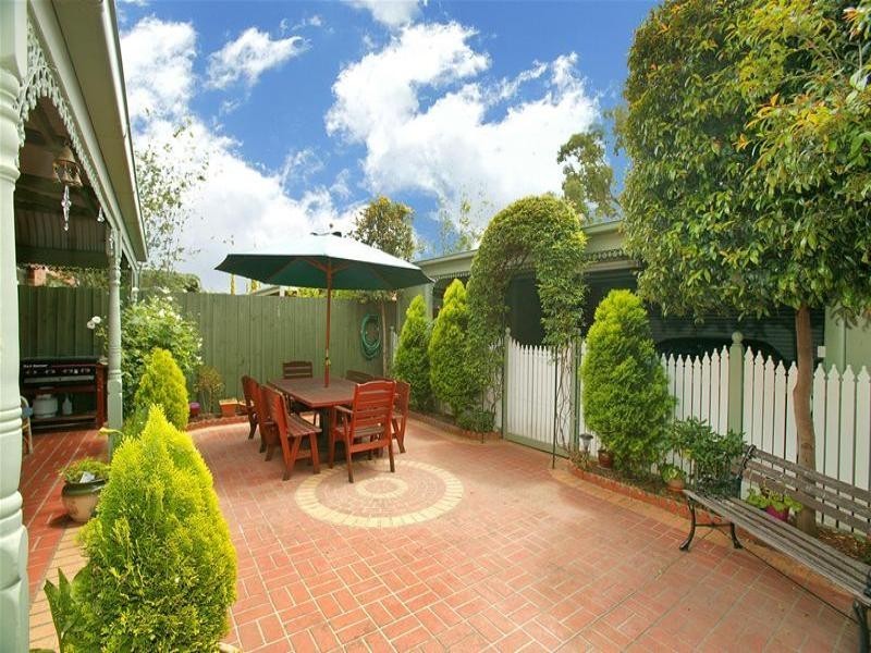 66 Stockdale Way, Mill Park VIC 3082