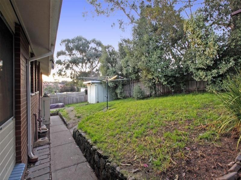 17 Coleen Street, Yallambie VIC 3085