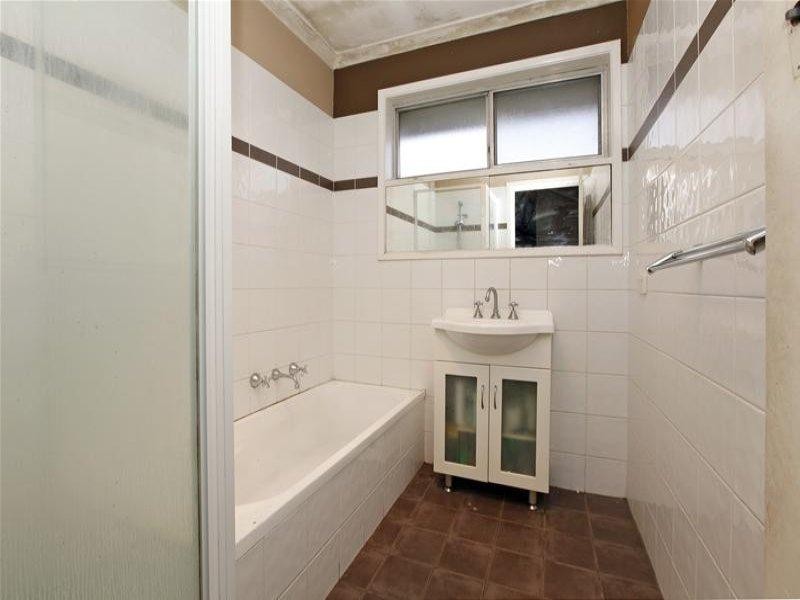 128 Dalton Road, Thomastown VIC 3074