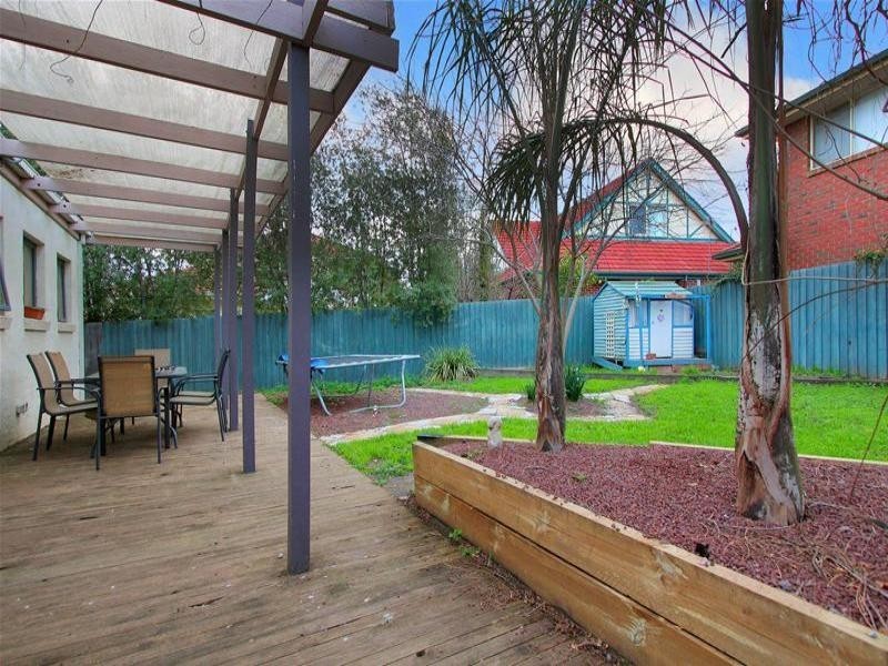 1 Woodlands Grove, Bundoora VIC 3083