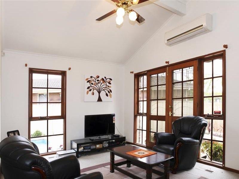 5 Eliot Court, Bundoora VIC 3083