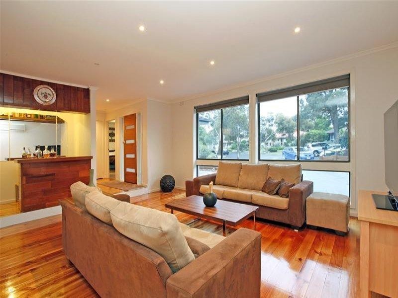 7 Apsley Court, Mill Park VIC 3082