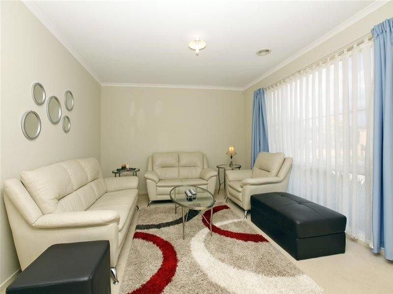 2 William Hovell Pass, Craigieburn VIC 3064