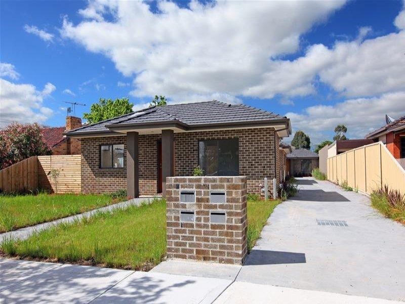 19 Poplar Street, Thomastown VIC 3074