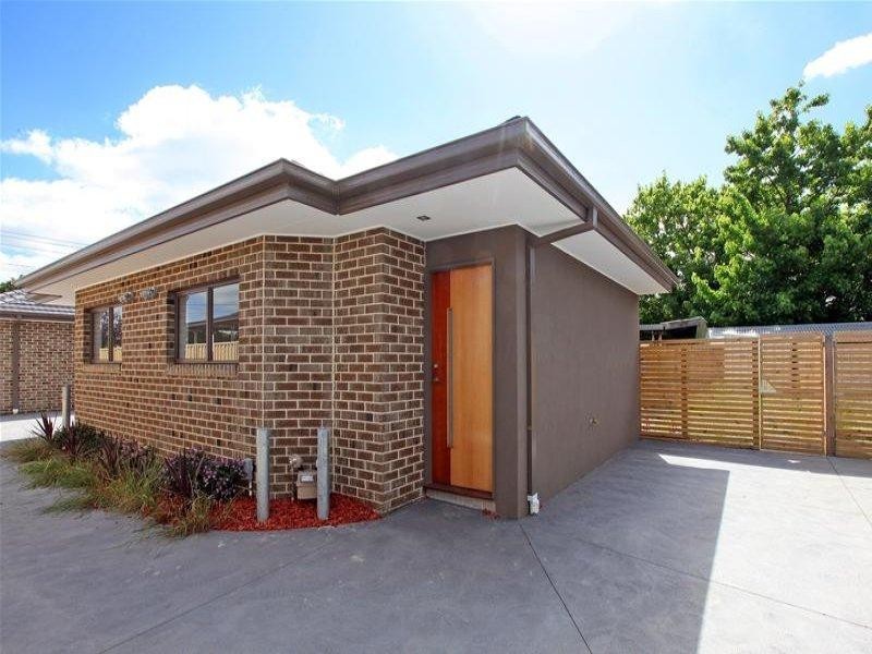 19 Poplar Street, Thomastown VIC 3074
