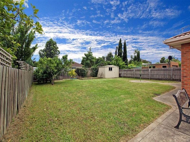 255 Betula Avenue, Mill Park VIC 3082