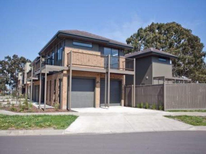 24 Coleraine Drive, Epping VIC 3076