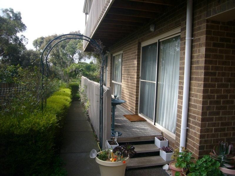 70B Sellars Street, Watsonia North VIC 3087