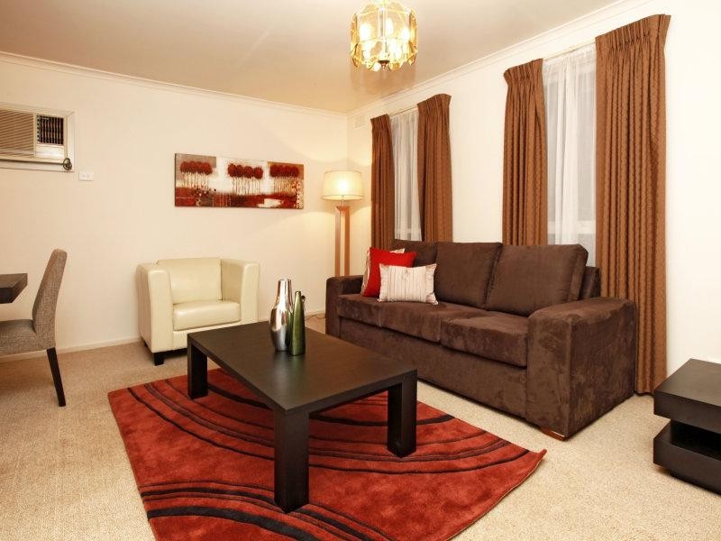 42 Blackman Avenue, Mill Park VIC 3082