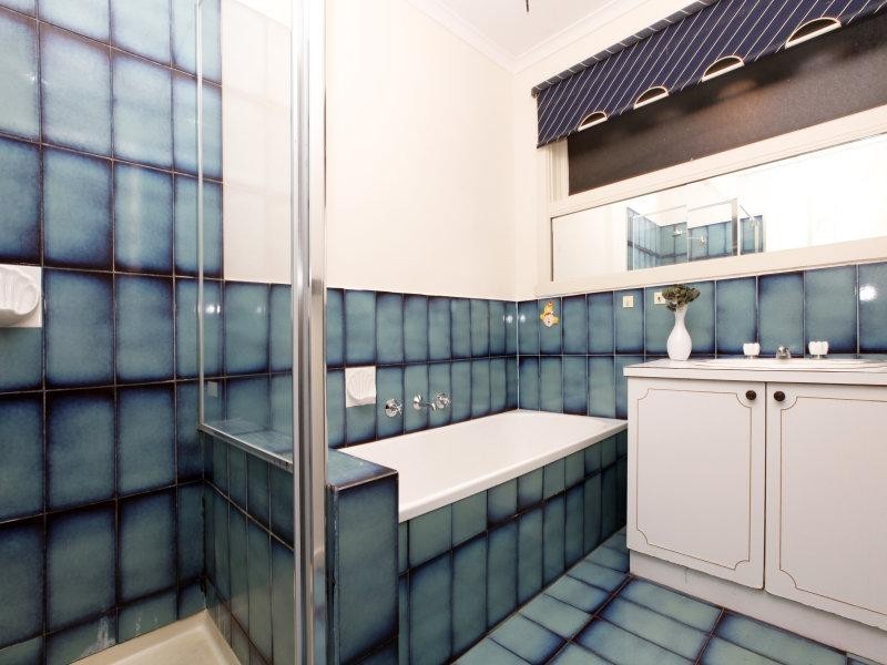 42 Blackman Avenue, Mill Park VIC 3082