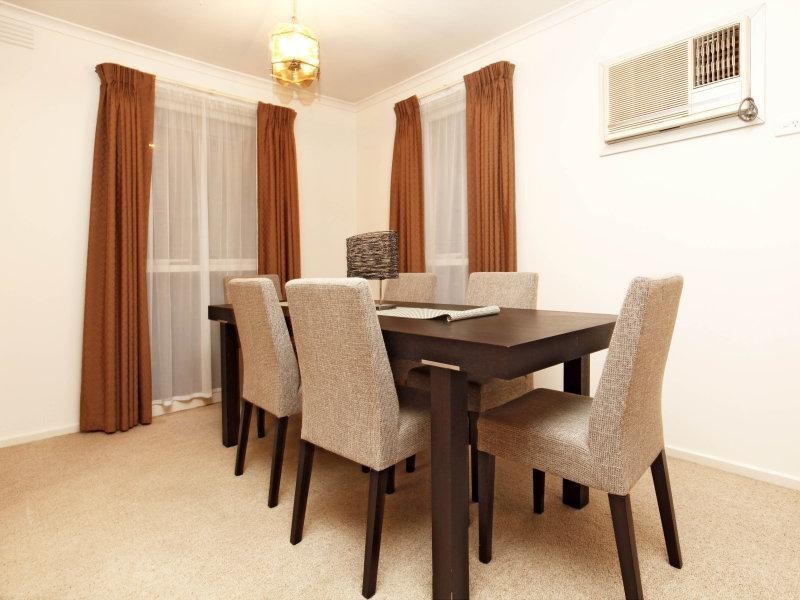 42 Blackman Avenue, Mill Park VIC 3082