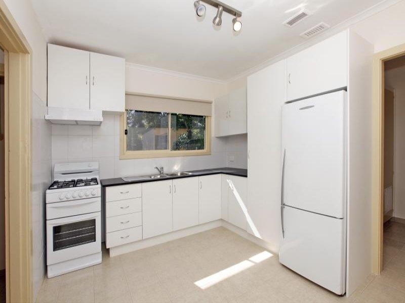 38 Marie Avenue, Heidelberg Heights VIC 3081