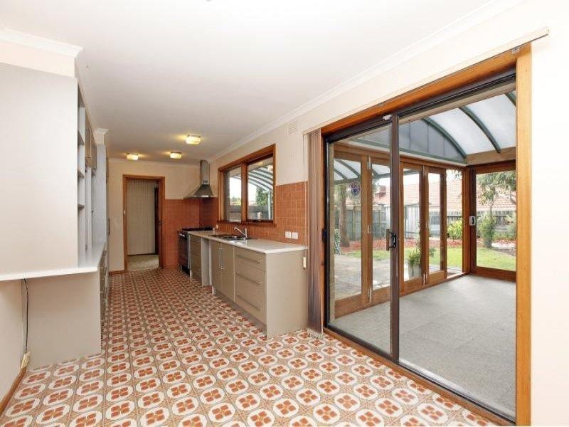 84 Gleeson Drive, Bundoora VIC 3083