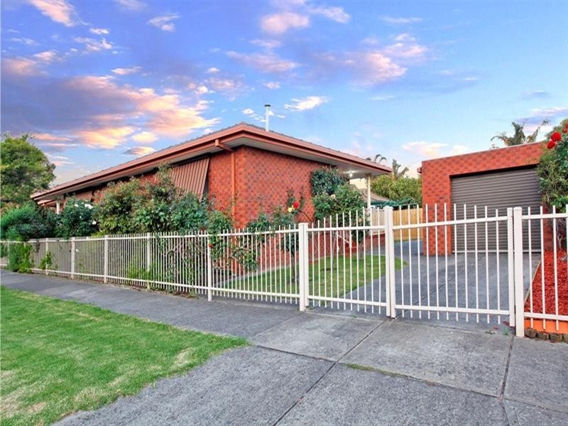 43 Greenhills Road, Bundoora VIC 3083