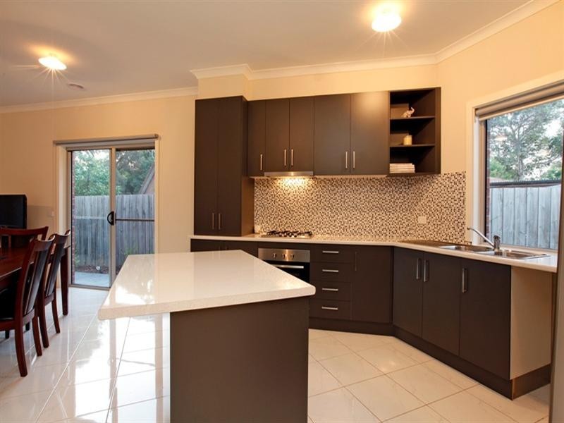 2/7 Studley Court, Mill Park VIC 3082