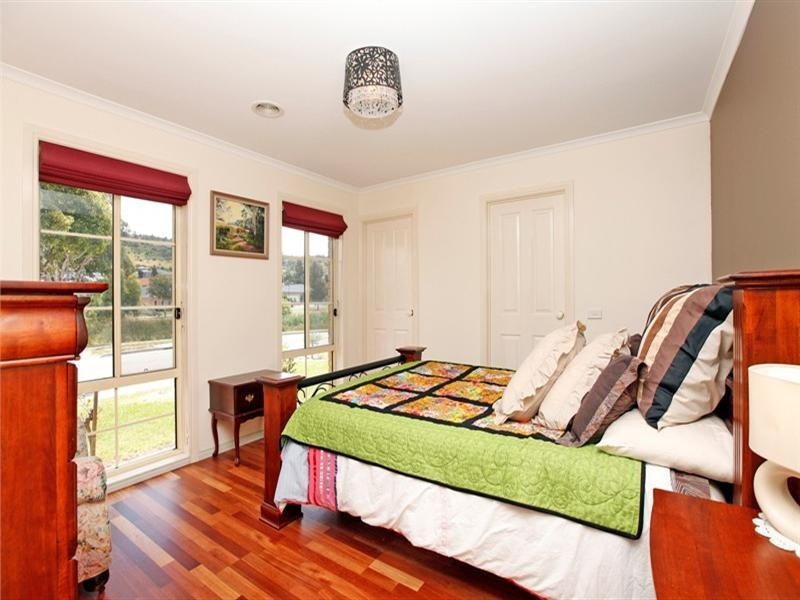 18 The Terrace, South Morang VIC 3752