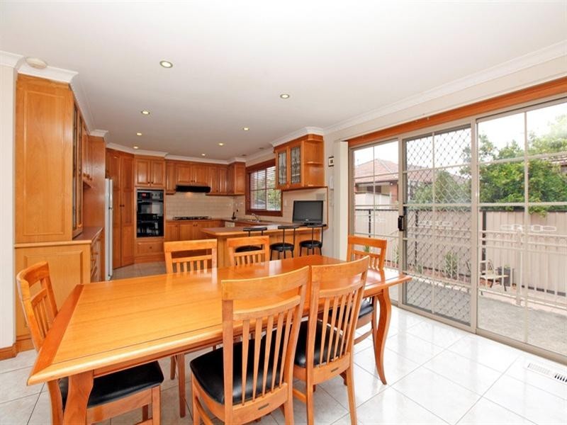 5 Parfrey Avenue, Lalor VIC 3075