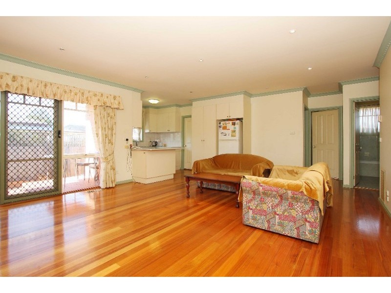 20 Bradshaw Street, Kingsbury VIC 3083