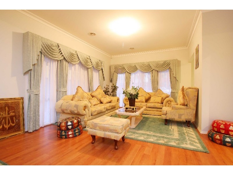 3 Maculata Grove, Bundoora VIC 3083