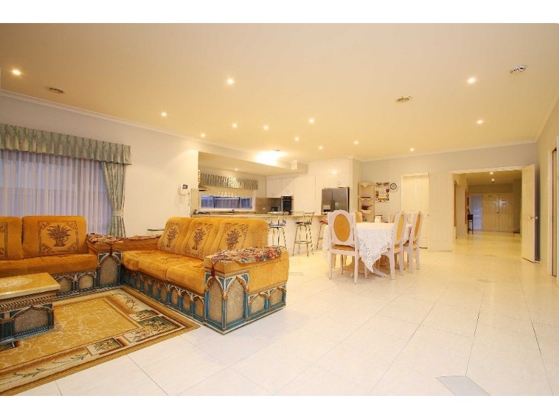 3 Maculata Grove, Bundoora VIC 3083