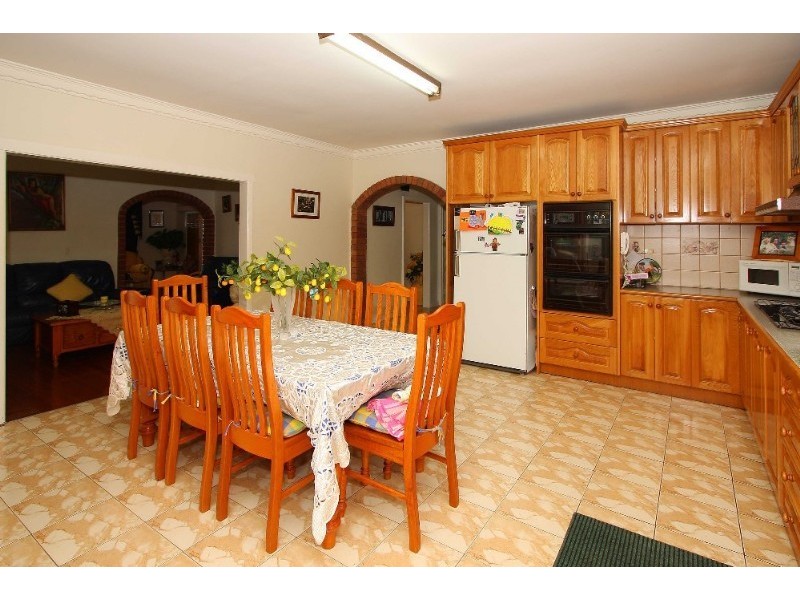 20 McCasker Avenue, Reservoir VIC 3073