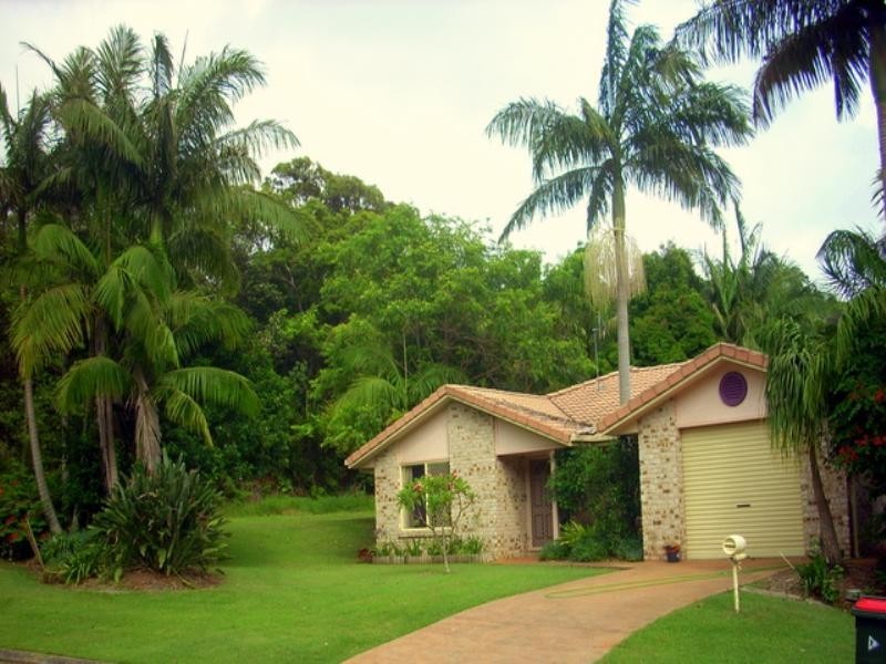 1 Ribbonwood Place, Suffolk Park NSW 2481