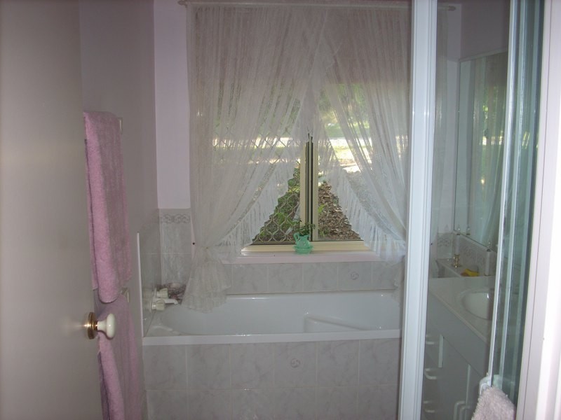 1 Ribbonwood Place, Suffolk Park NSW 2481