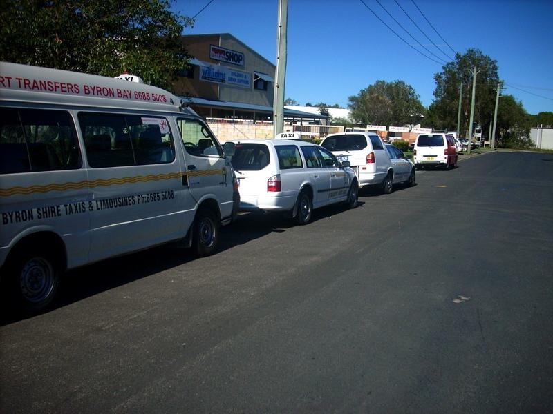 Cnr “Byron Bay Taxis” Grevillea and Acacia Street, Byron Bay NSW 2481