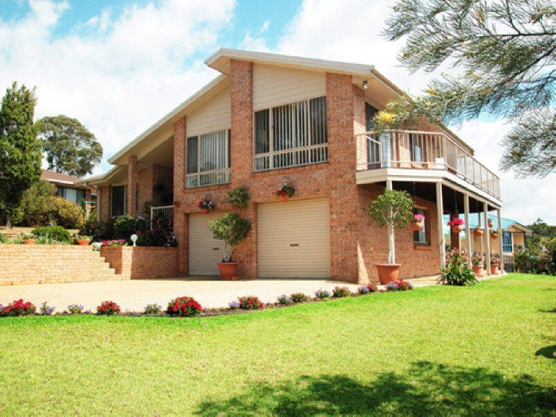 24 Yalla Kool Drive, Ocean Shores NSW 2483