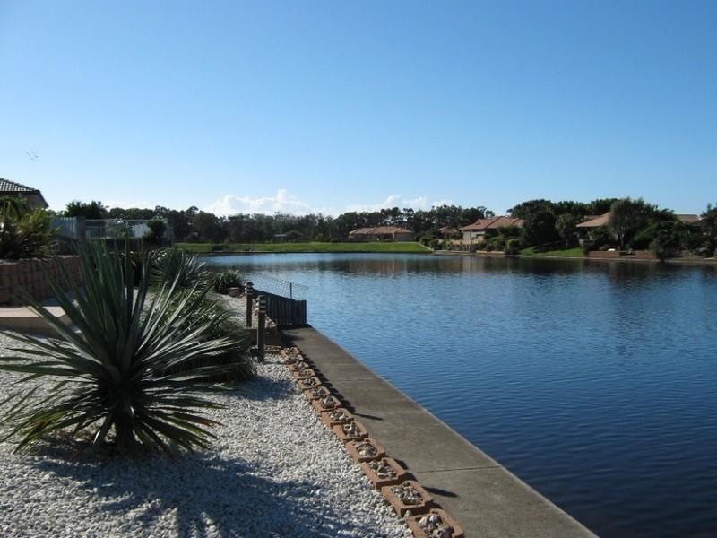 24 Edinburgh Court, Pottsville NSW 2489