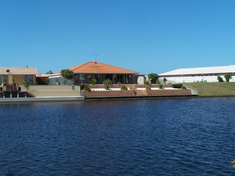 24 Edinburgh Court, Pottsville NSW 2489